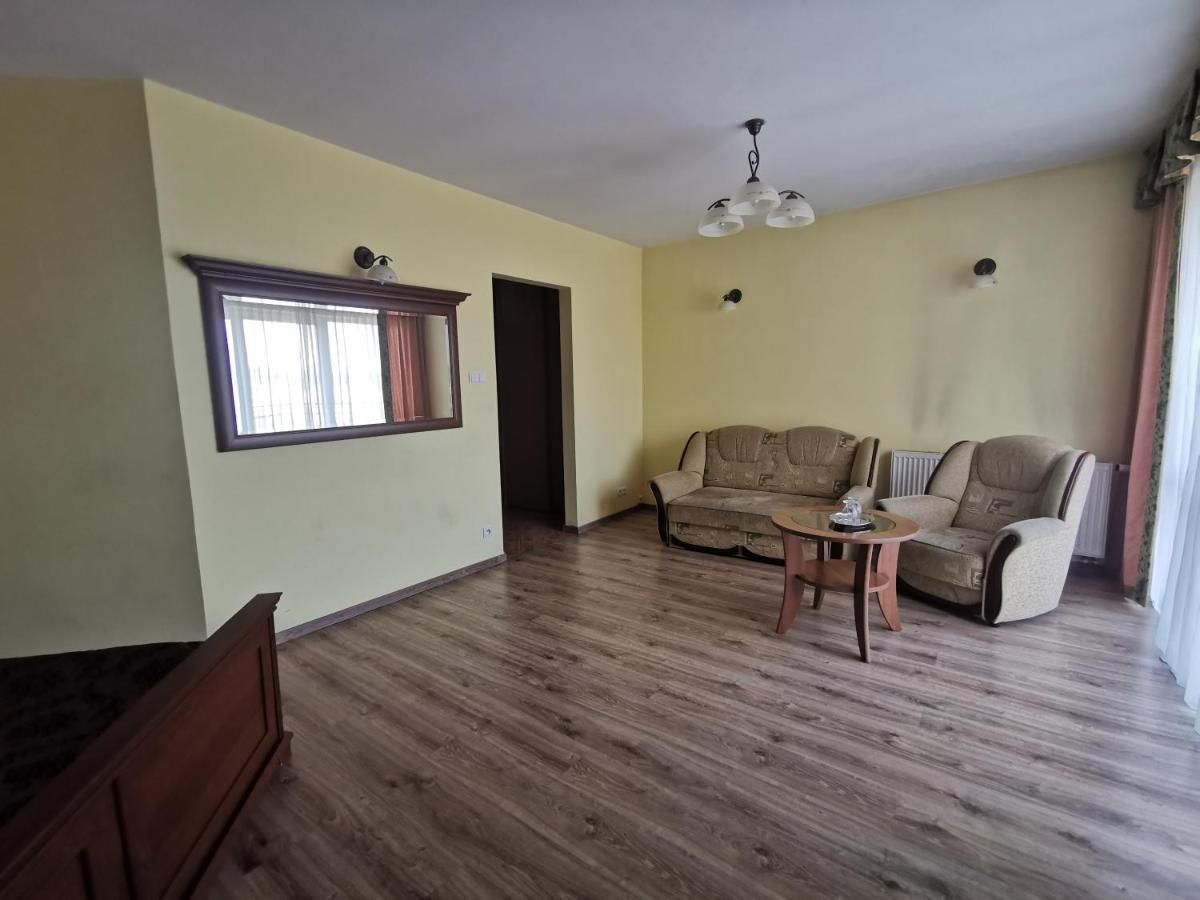 Hotel Zieliniec Poznań Esterno foto